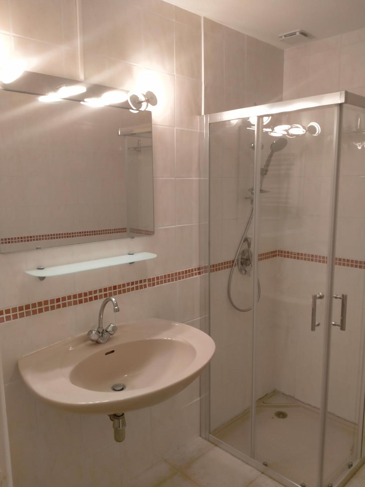L'Oree Du Bois - Chambres Independante Vouzan Bagian luar foto